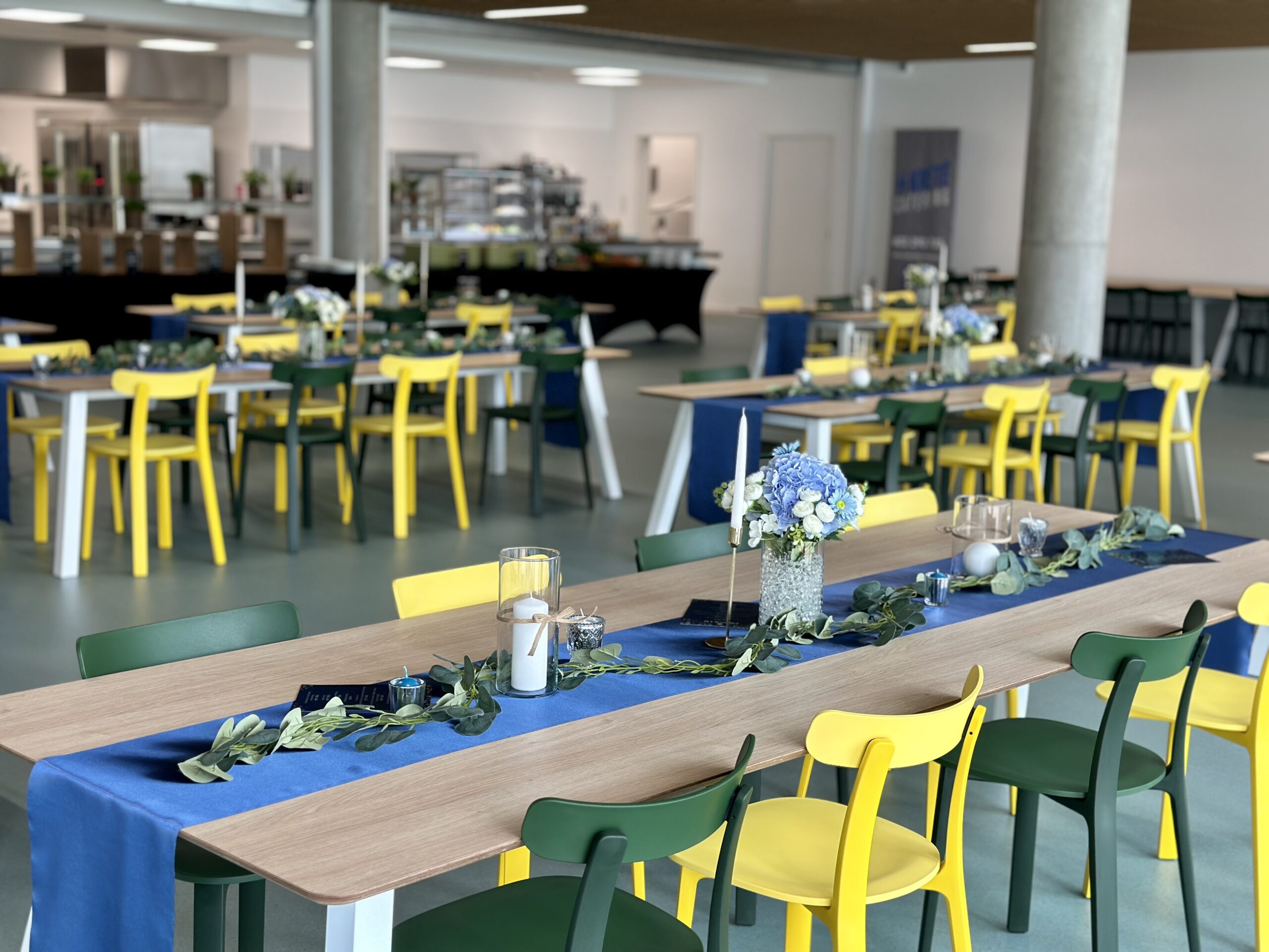 EE0A076F-A06A-413B-B6CE-F8D2D55B8EAC